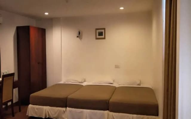 Hotel 1312 - photo 2