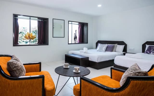 Super OYO Capital O 90545 Ho Hotel - photo 4