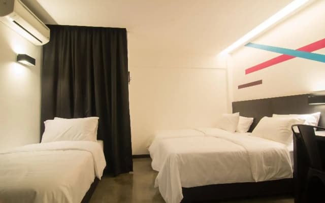 OYO 416 Grid 9 Hotel - photo 3