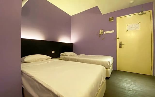 OYO 90484 Bright Hotel - photo 4