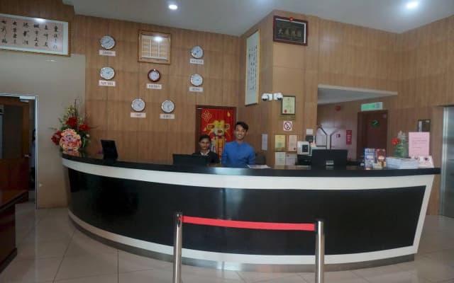 Fame Hotel - photo 2