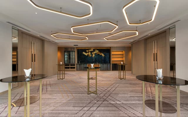 Crowne Plaza Kuala Lumpur City Centre by IHG - photo 2