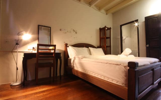 Pavilion Coffee Guesthouse - photo 2