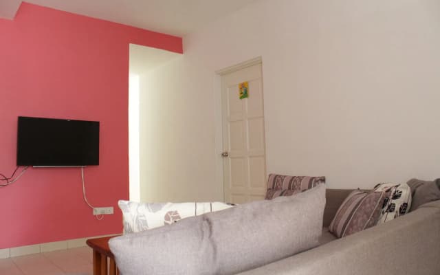 DesaTebrau NewStar Homestay - Wedding Bridal House - photo 4
