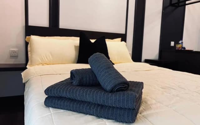 MUNTAZER Suite Vista Bangi with NETFLIX AND WIFI - photo 3