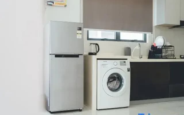 Danga Bay The Sunny Coast 3BR 8Pax - photo 2
