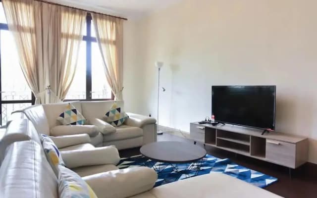 A Spacious & Cozy 5BR Unit in Ampang FREE Parking - photo 4