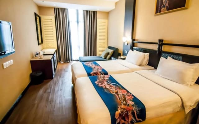 KK Times Square Hotel - photo 5