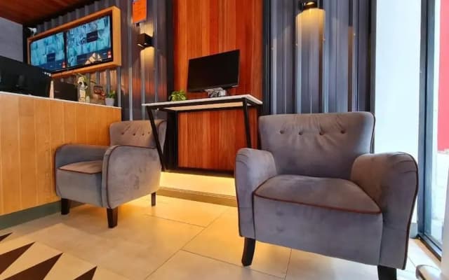 Sovotel Boutique Hotel USJ 9 - photo 2