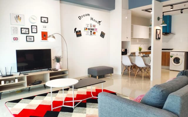 5-Star Apartment + Infinity Pool, 4 pax, 1 min to Jaya One - photo 2
