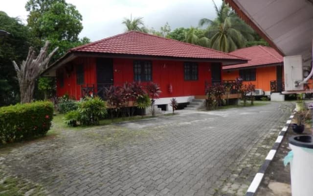 T Hotel Resort - photo 2