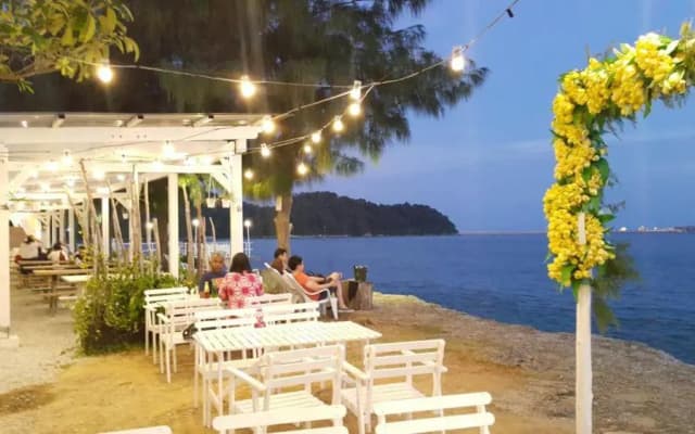 Sitiawan Paradise LOVELY home team building 15PAX short stay - photo 5