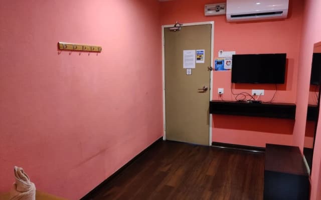 OYO 90488 Juru Hotel - photo 5