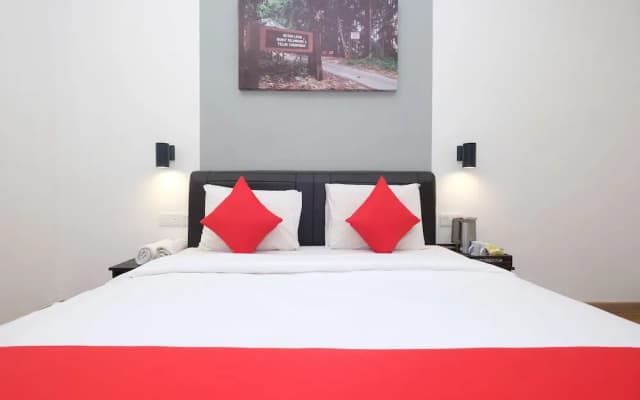 Carlton Inn Bukit Ubi - photo 4