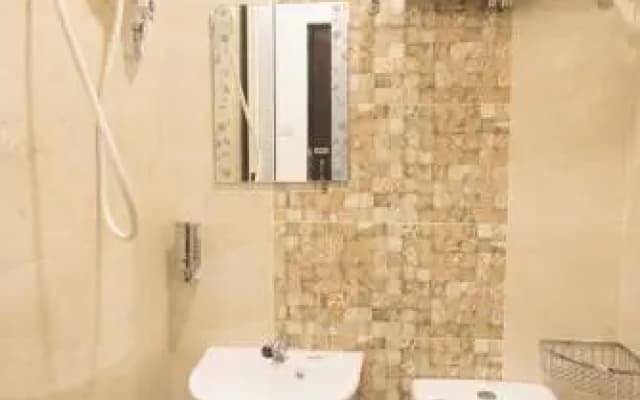 Ltl Guesthouse - photo 5