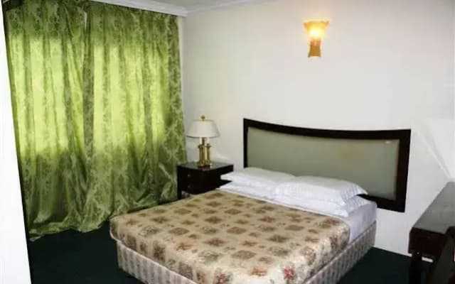 Angsoka Hotel - photo 5