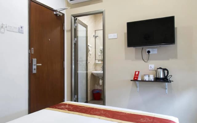 Global Inn Hotel - photo 2