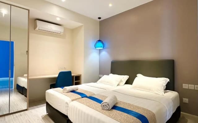 M Centro City Centre @ Gaya Street by Ssvc - photo 2