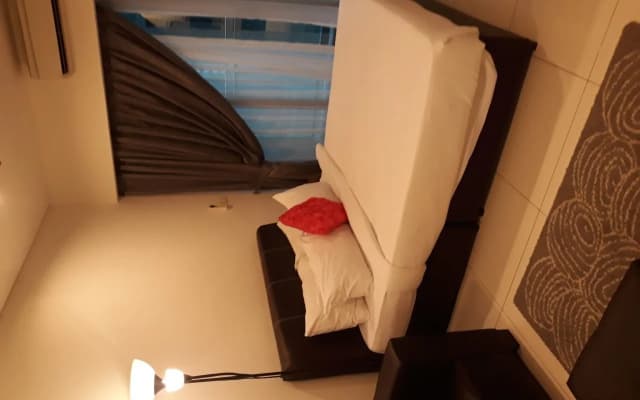 NS Elegant Dwelling Mercu Summer Suite - photo 4