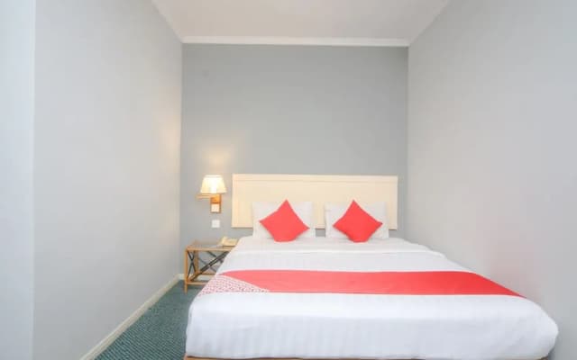 Jockey Lodge Hotel by OYO Rooms - photo 5