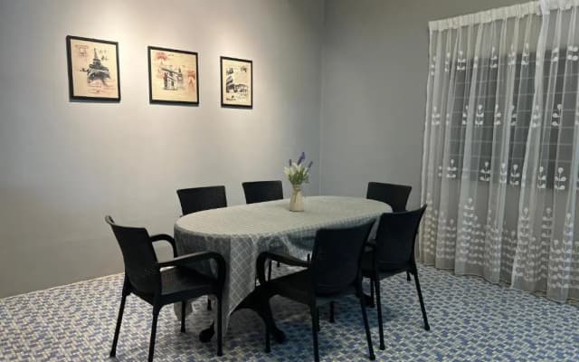You&Me Corner Lot Homestay 17PAX - photo 3
