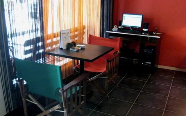 Beds Guesthouse - photo 5