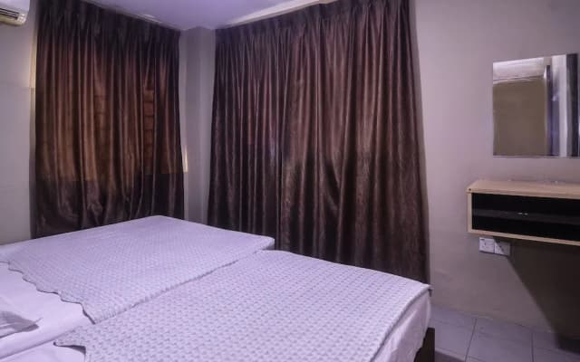 Oyo 89630 Hilltop Room - photo 3