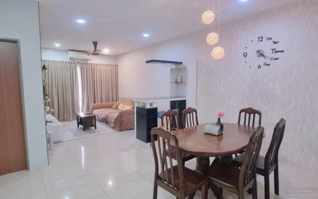 8 GroundFloor PoolSide Manhattan Homestay Ipoh - photo 3