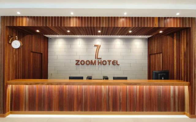Zoom Hotel - photo 2