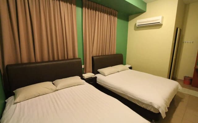 Ian's Vacation Home - photo 2