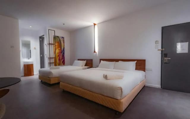 T+ Premium Hotel - photo 3