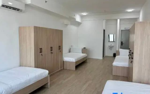 Upper Hotel Suites - photo 5