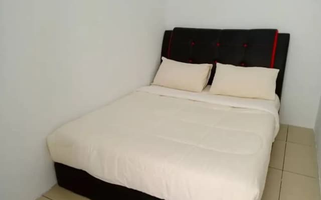 My 3 Rooms Apartment at Golden Hills - photo 3