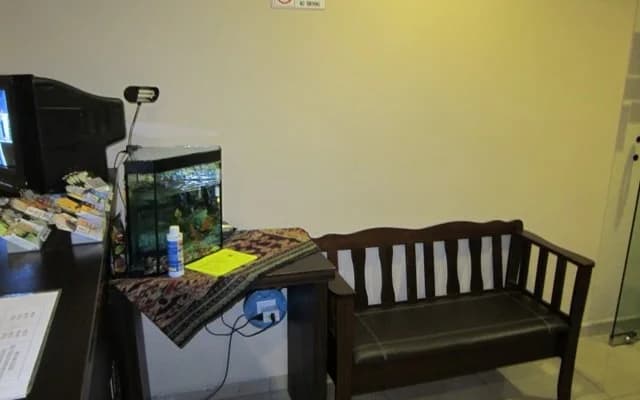 Three Top Hotel - photo 4