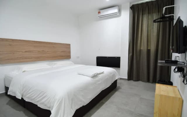 The Bed Hotel - photo 5