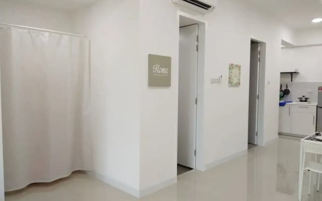 Suria Next To Desa ParkCity - photo 3