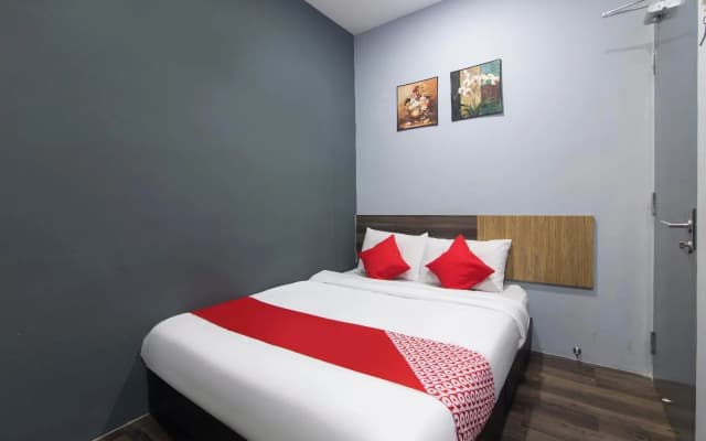 Lucky Hotel - photo 4