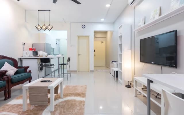 Omputeh Suite at Galleria - photo 2