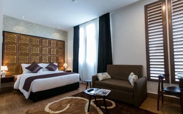 Belllo Hotel JB Central - photo 4