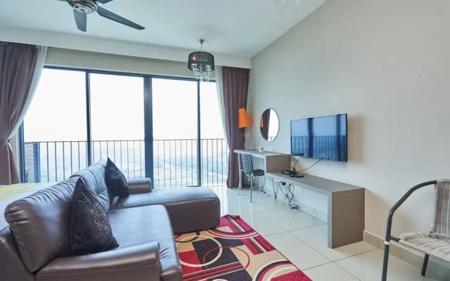 Oyo Home 89316 Special Studio Setia Alam Trefoil - photo 5