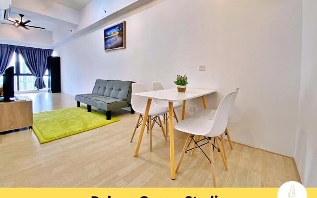 Revo Hotel & Suites Kuala Lumpur Bukit Jalil by The Cynefin - photo 2