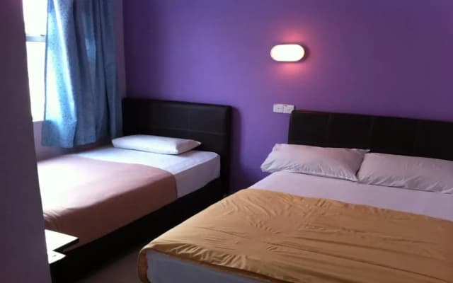 Fully House Hotel - photo 2