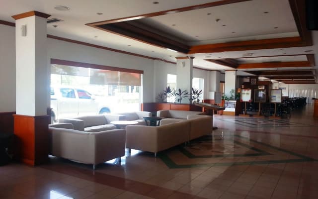 Sanbay Hotel - photo 2