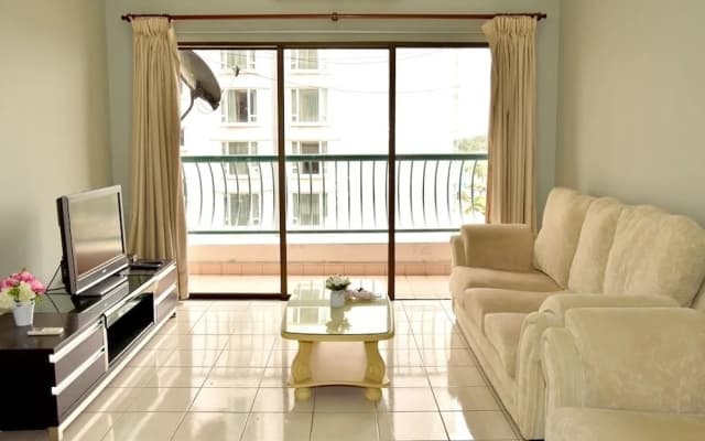 Marina Court by 80's Sabah Homestay - photo 5