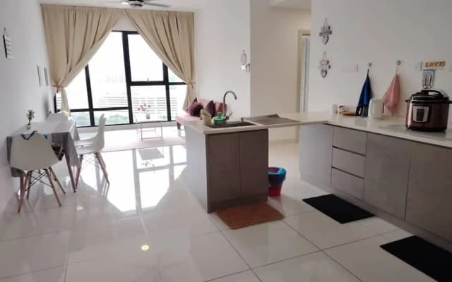 MidValley MegaMall View Southkey Mosaic 2BR 2FREE By Natol - photo 3