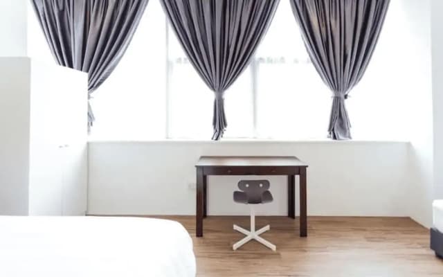 3r2b Bkt Bintang KL Town City by SYNC - photo 2