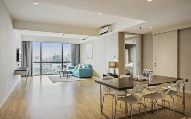 Greystone Haus at D' Majestic Place - photo 4