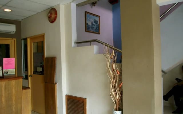 High Street Inn - photo 2