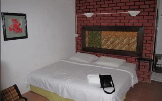 Fishing Bay Resort - photo 2