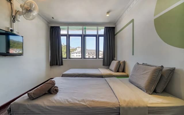 Parkland Express Hotel - photo 5